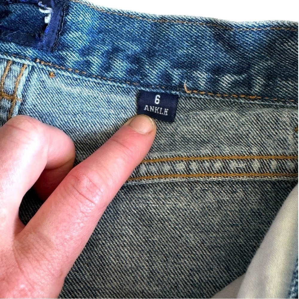 Vintage 90’s The Gap High Waisted Jeans - Picture 5 of 5